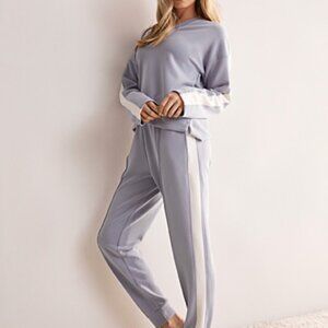 Light purple lilac and white band peachskin sporty loungewear tracksuit NWT